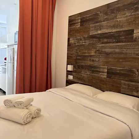 Hermoso Piso A 3 Min De La Estacion De Bus Y Tren Ave * Malaga